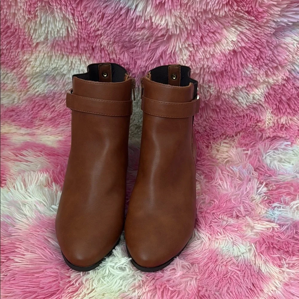 Karen Scott Brown Ankle‎ Booties with Elastic Panels